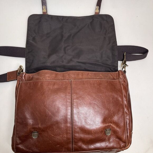 Fossil Leather Laptop Messenger Bag Brown Crossbody Shoulder Work Satchel Preppy - Picture 6 of 16